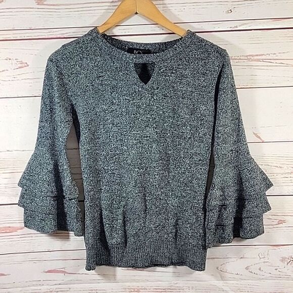 BCX, 3/4 Flutter Sleeve Key Hole Sweater-Size Small - Picture 2 of 8